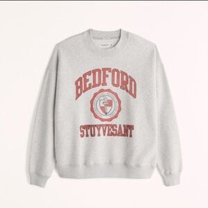 Abercrombie & Fitch oversized crewneck - large